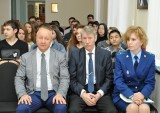 Жить по закону и по совести