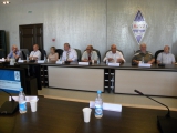 Проблемам вопреки