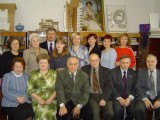 Состав кафедры «Архитектура» 2003 г. В верхнем ряду: Л.Е. Мазурова, Н.А. Каюмова, А.Ю. Феропонтов, С.Ф. Чеканова, О.М. Шенцова, Е.К. Подобреева (Казанева), Д.Д. Ахмадуллина (Химатуллина), О.П. Тэрнитэ. В нижнем ряду: Л.М. Карякина, В.Л. Лукина, В.Н. 